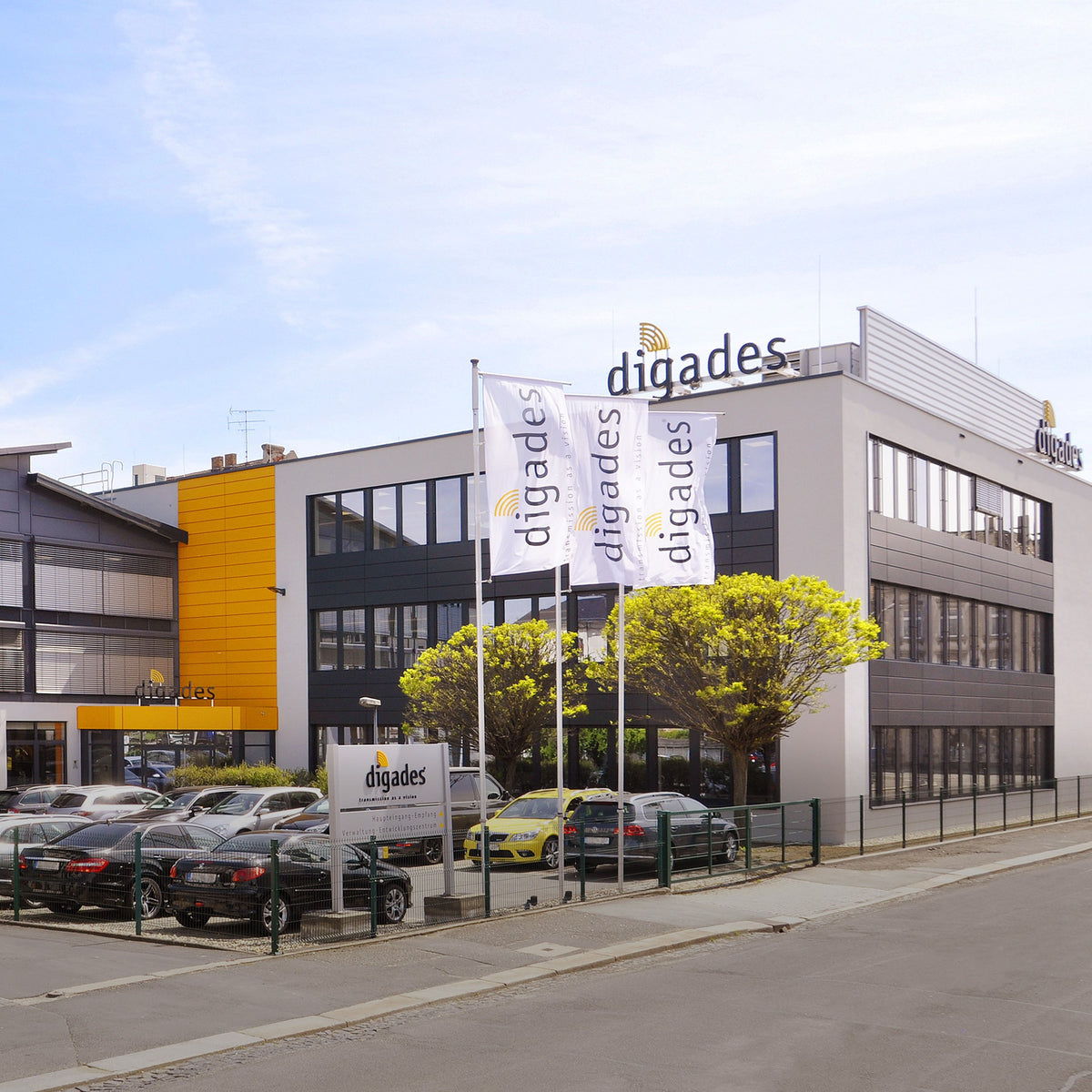 digades bekam 2019 ein neues Entwicklungszentrum in Zittau, somit wird den Arbeitnehmern beste und modernste Arbeitsbedingungen geboten. 